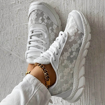 LEVI | Lovely white flower sneakers