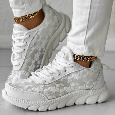 LEVI | Lovely white flower sneakers