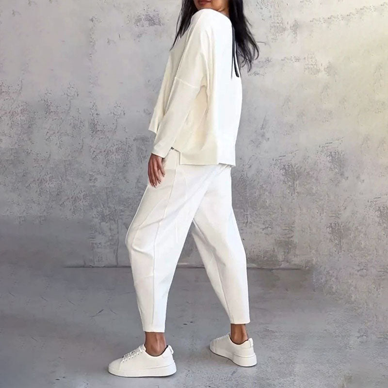 LARA | Relaxing Two Piece Set