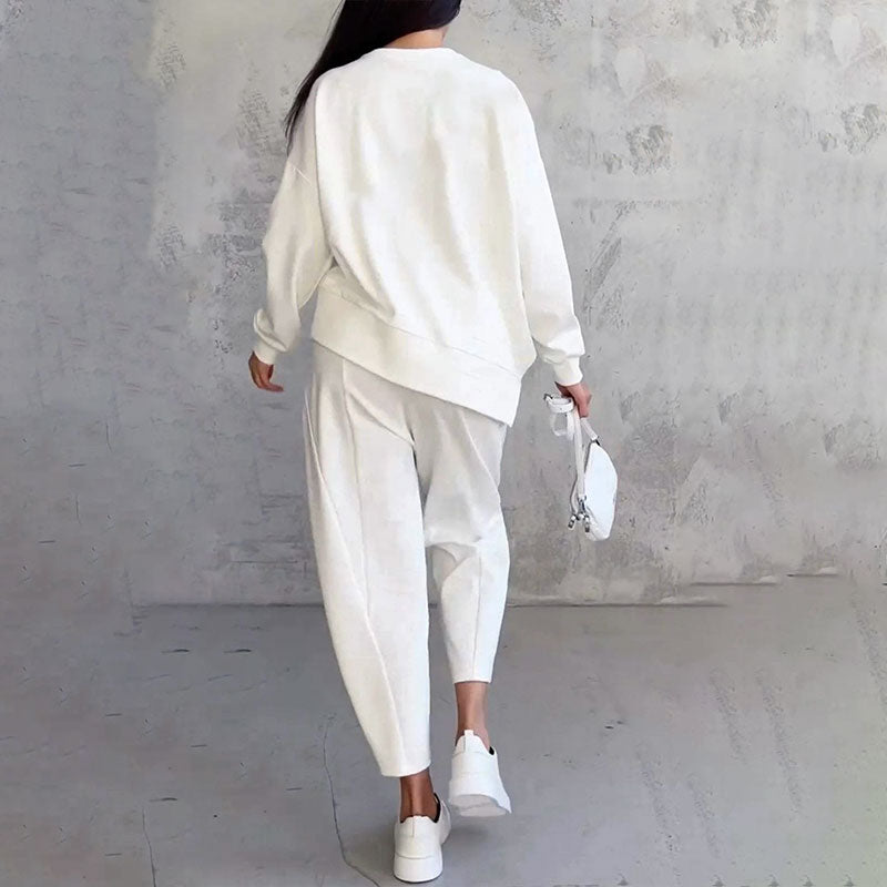 LARA | Relaxing Two Piece Set