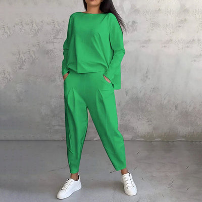 LARA | Relaxing Two Piece Set